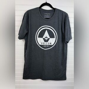 Volcom men’s gray & white graphic tshirt. Size large.